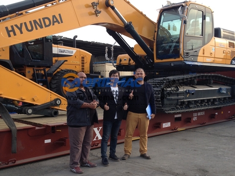 Thailand Clients Inspect loading Process In Shanghai_1