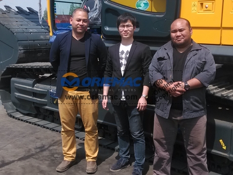 Thailand Clients Inspect loading Process In Shanghai_2