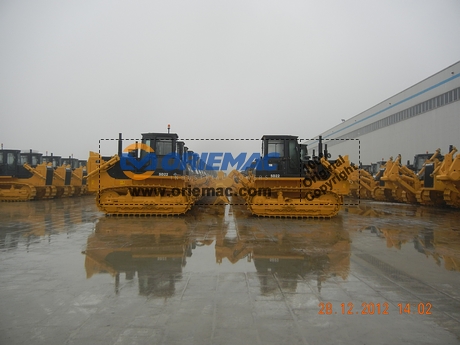 Ethiopian Client Visted SHANTUI Factory for Bulldozer_2