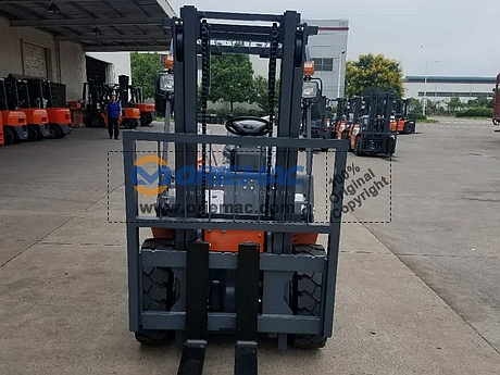 Ethiopia 1 Heli CPCD30 Forklift_2