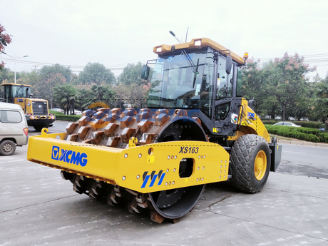 2 Units XCMG XS163 Road Roller