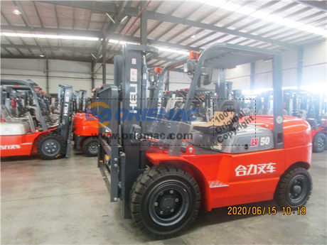 nEO_IMG_20200624_Papua New Guinea 1 HELI CPCD50 Diesel Forklift (2)