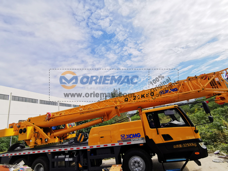 XCMG QY25K5D truck crane