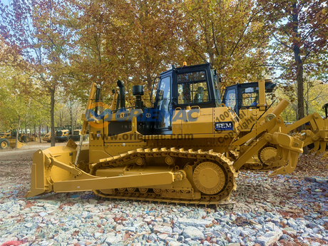 Guyana - 1 Unit SEM 818F Bulldozer