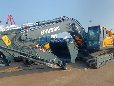 Algeria - 2 Units HYUNDAI HX220HD & HX340HD & R275LVS Excavator