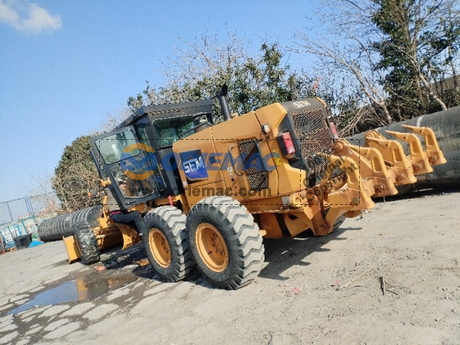 Mozambique - 1 Unit SEM 922F Motor Grader