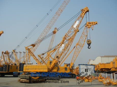 Peru Clients Visited XCMG Factory for Crawler Crane and Drilling Machine_3