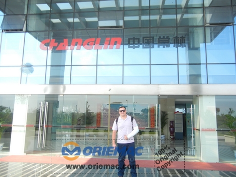 Brazilian Client Visited Changlin Factory to Inspect Wheel Loader ZL30H_3