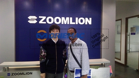 Ethiopia Client Come to Visit Us for ZOOMLION Truck Crane QY25V431_1