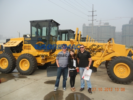 Brazilian Clients Visited Changlin Factory for Exavator & Grader_1