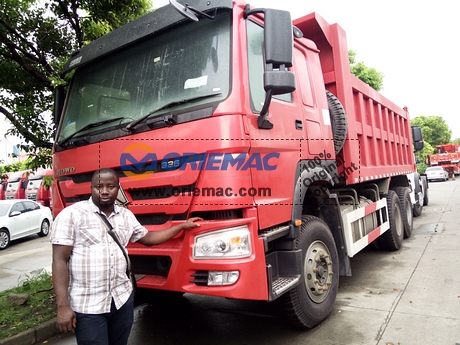 Sierra Leone Client Visit Oriemac Office and Sinotruck Factory for Dump Truck_6