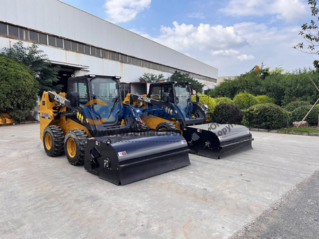 UAE - 2 Units XCMG XC760K Skid Steer Loader