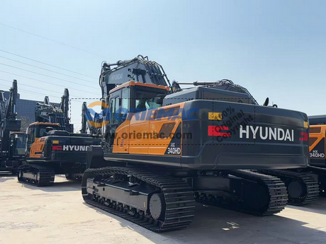 Algeria - 1 Unit HYUNDAI HX340HD Crawler Excavator