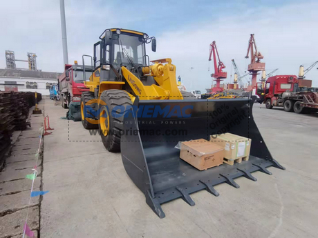 Argentina - 1 Unit LONKING CLG856H Wheel Loader & 1 Unit LONKING CDM7180 Motor Grader