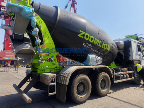 Algeria - 2 Units ZOOMLION G10V Concrete Mixer Truck