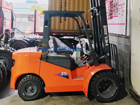East Timor - 2 Units HELI CPCD35-Q13K2 & 1 Unit CPCD50-QC7K2 Diesel Forklift