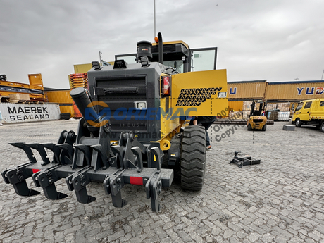 Cote d’Ivoire - 1 Unit SHANTUI SG17-B6 Motor Grader