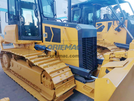 Romania - 1 Unit SHANTUI DH13-B3 XL Bulldozer