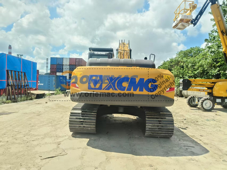 Guatemala - 1 Unit XCMG XE215C Excavator