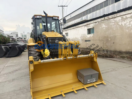 Argentina - 1 Unit XCMG XC8-S3570 Backhoe Loader