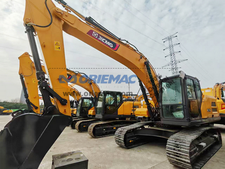 Mexico - 1 Unit XCMG XE215G Excavator