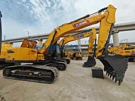 Mexico - 1 Unit XCMG XE215G Excavator