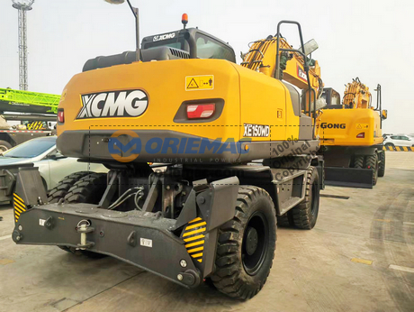 Zambia 1 Units XCMG EXCAVATOR XE150WD (5)