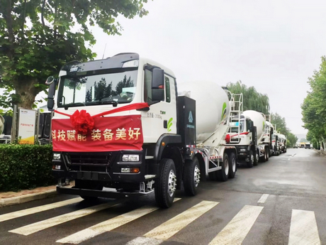 SHANTUI’s All-Electric Concrete Mixer Trucks Support Low-Carbon Construction Development