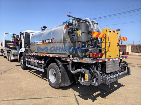 Algeria - 1 Unit XCMG XLS905A Asphalt Distributor Truck
