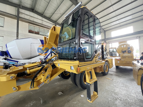 Algeria - 1 Unit XCMG SLM3500 Self-Load Concrete Mixer